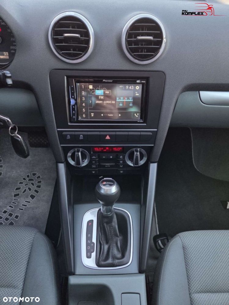 Audi A3 Sportback - 15