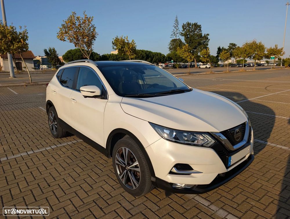Nissan Qashqai 1.6 dCi Tekna+ Xtronic - 1