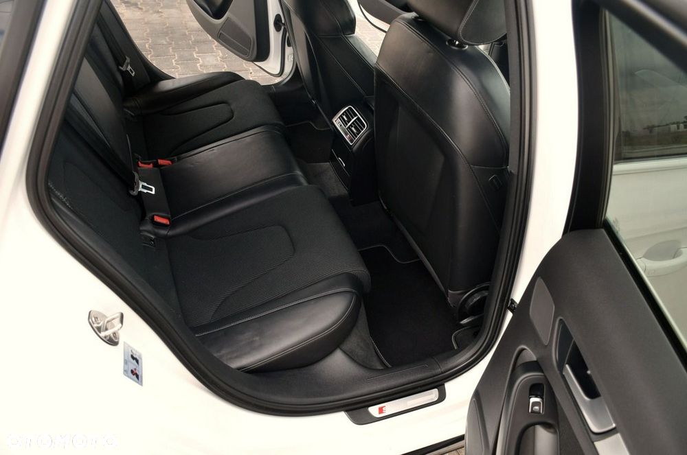 Audi A4 Avant - 19