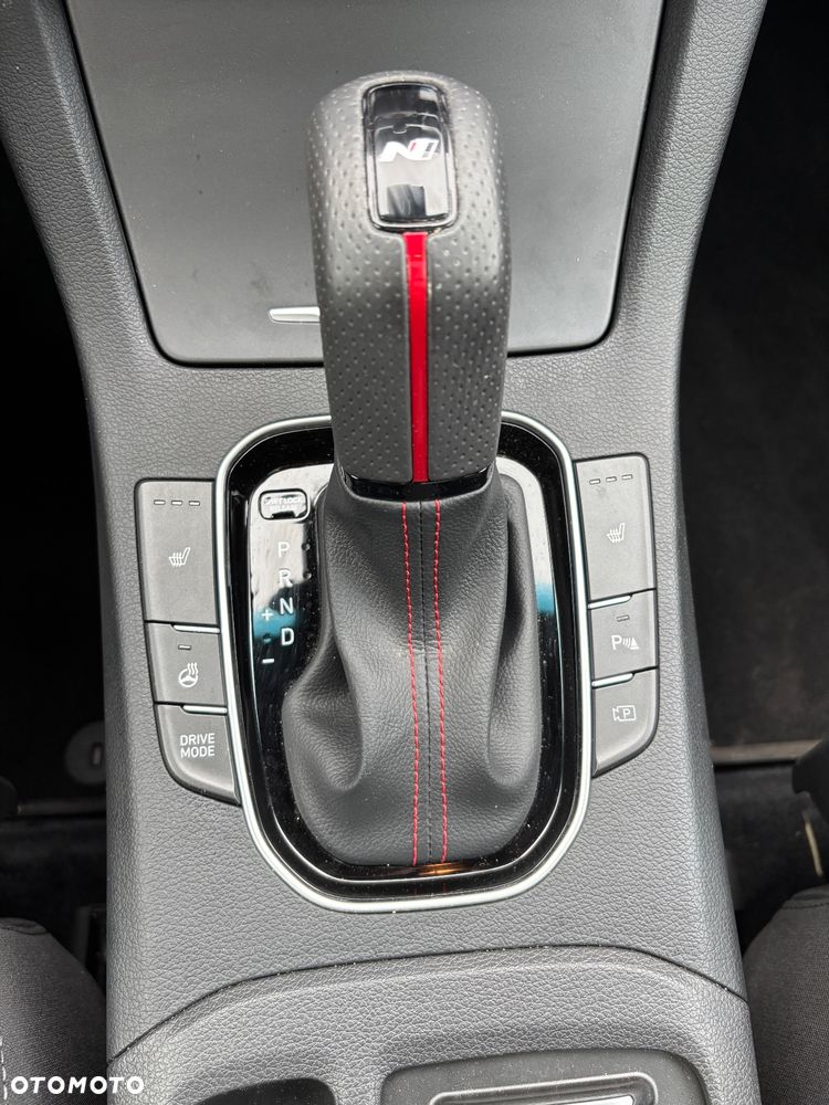 Hyundai i30 1.0 T-GDI 48V-Hybrid DCT N-Line - 24