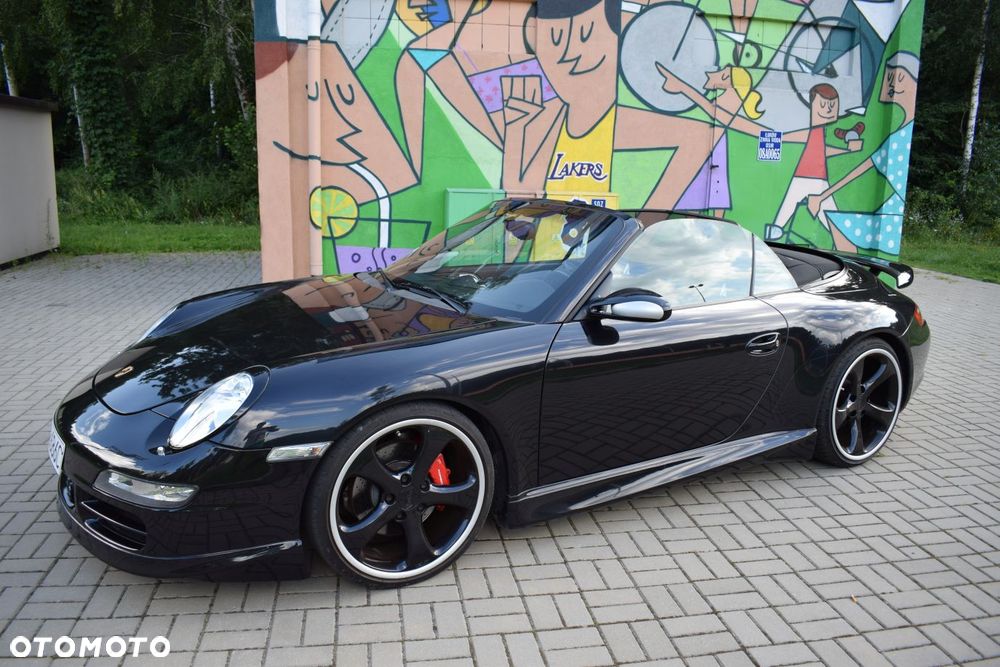 Porsche 911 Carrera 4 S - 6