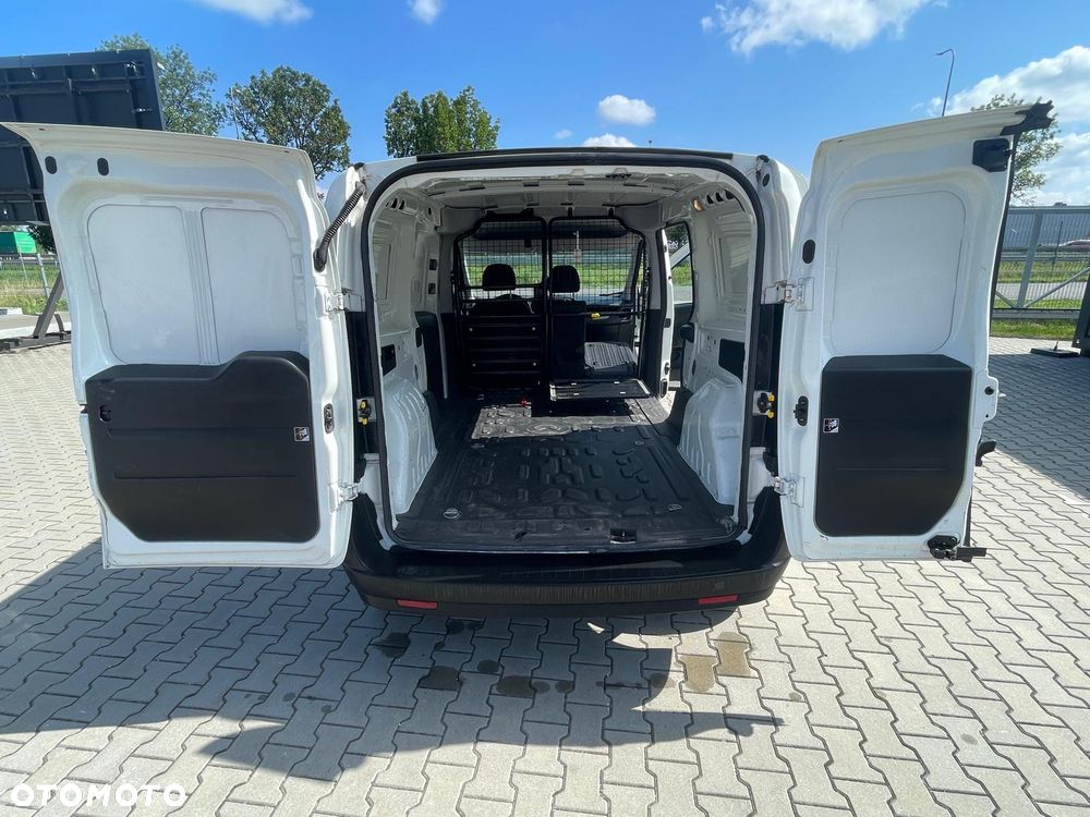 Fiat Doblo Maxi Salon PL - 34