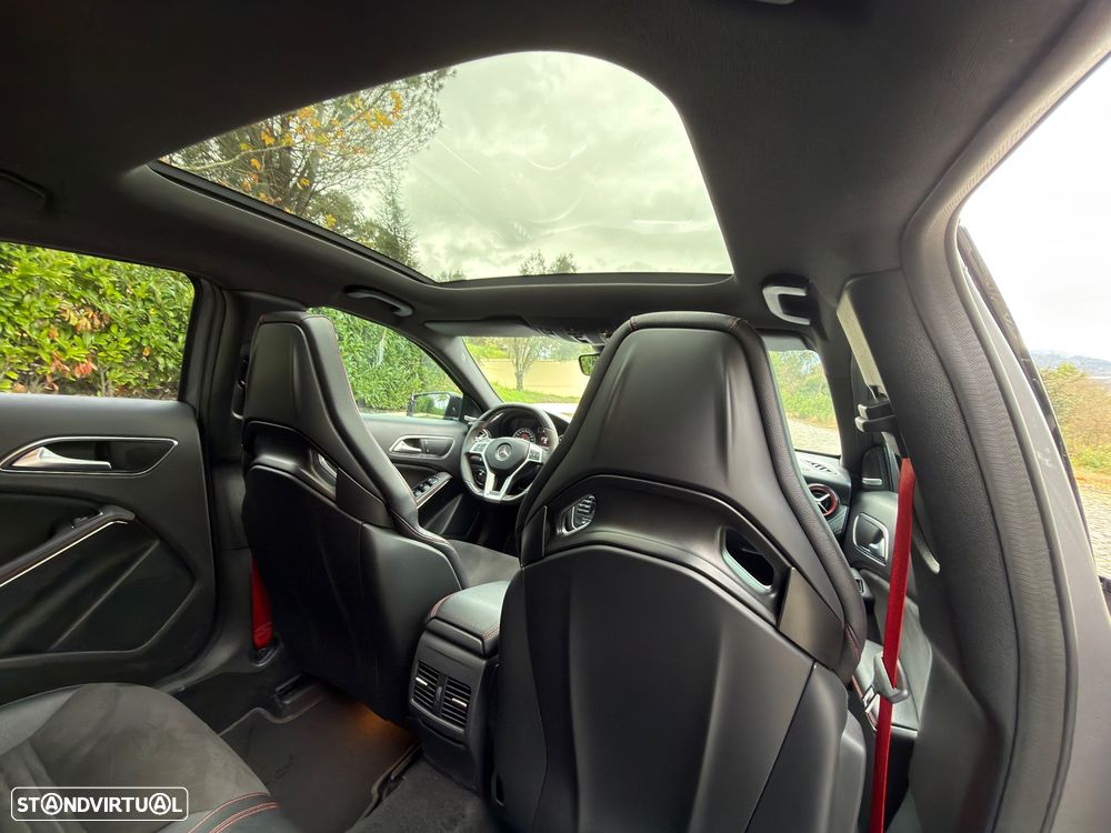 Mercedes-Benz A 45 AMG 4Matic Speedshift 7G-DCT Edition 1 - 8