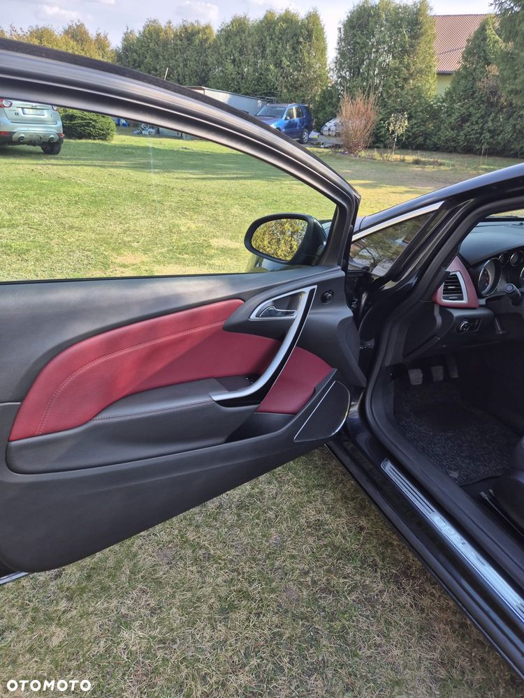 Opel Astra 1.6 Turbo Sport - 14