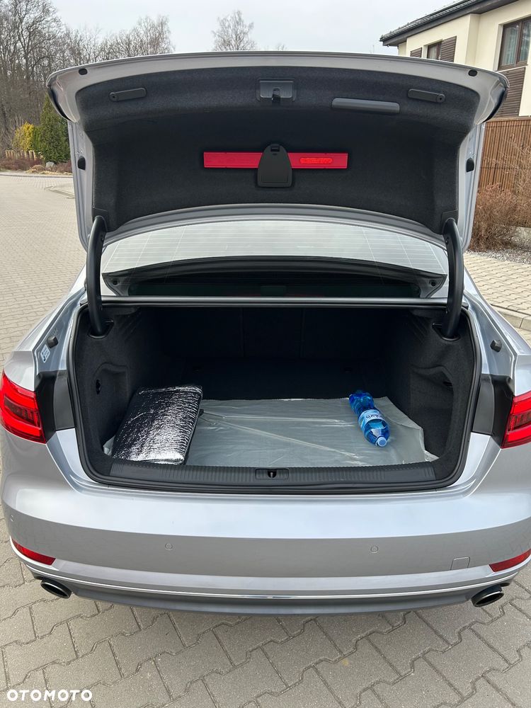 Audi A4 Limousine 40 TFSI - 5