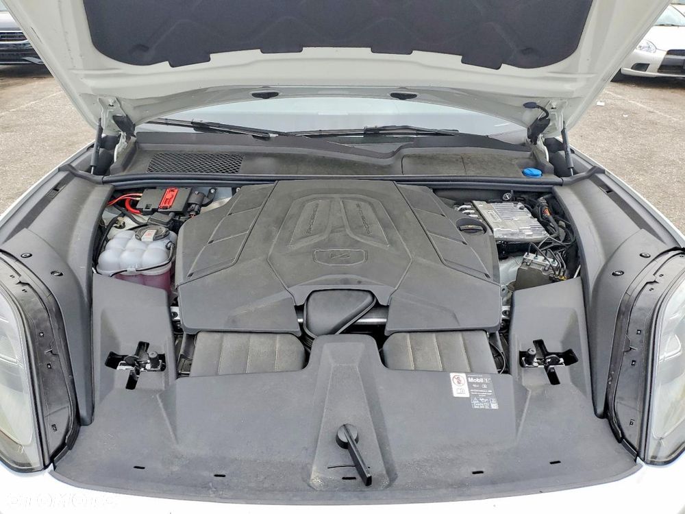 Porsche Cayenne Tiptronic S - 13