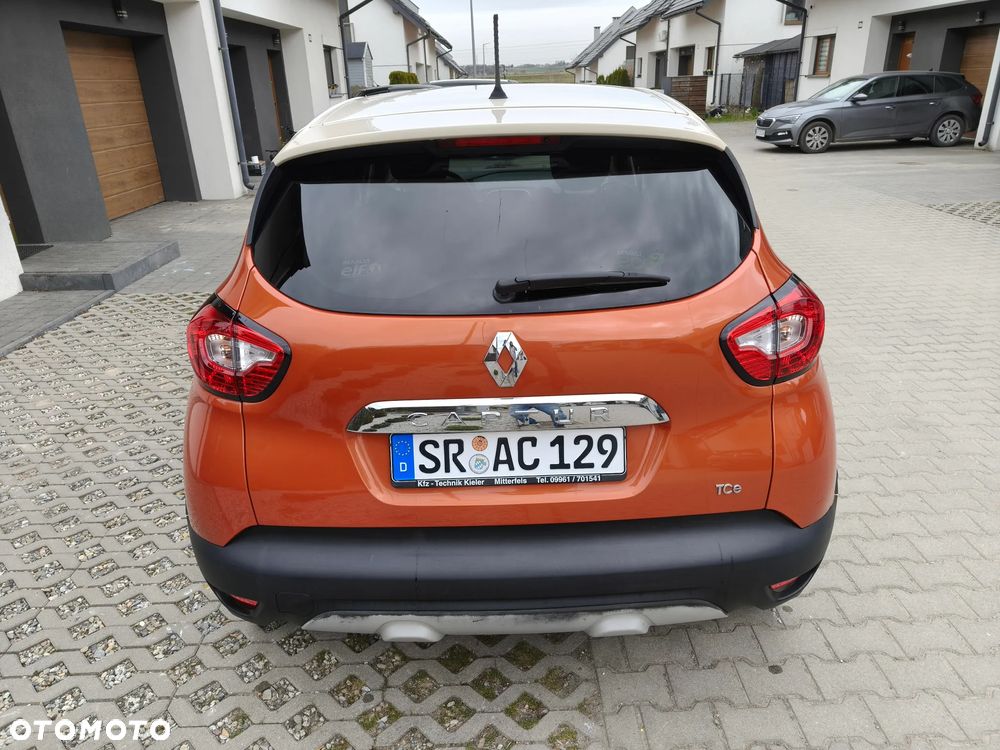 Renault Captur - 16