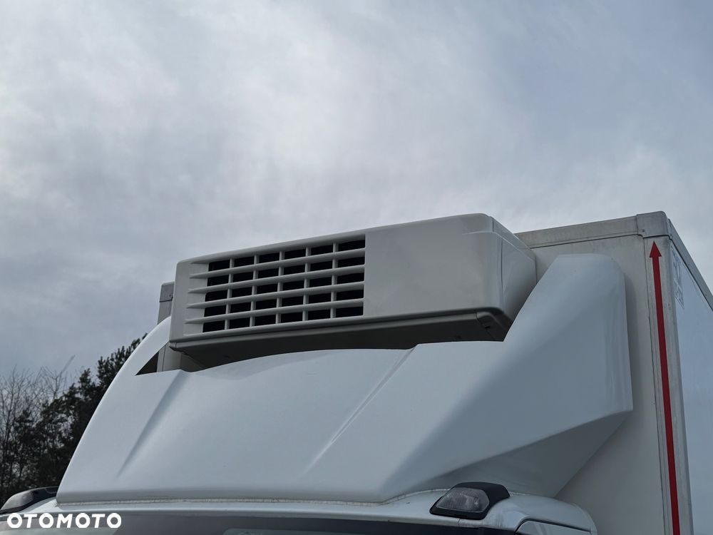Iveco DAILY 35C18 50C15 50C17 35C14 35C15 35C17 35C18 70C17 72C15 70C18 Chłodnia Mroźnia carrier xarios 8 euro palet - 20