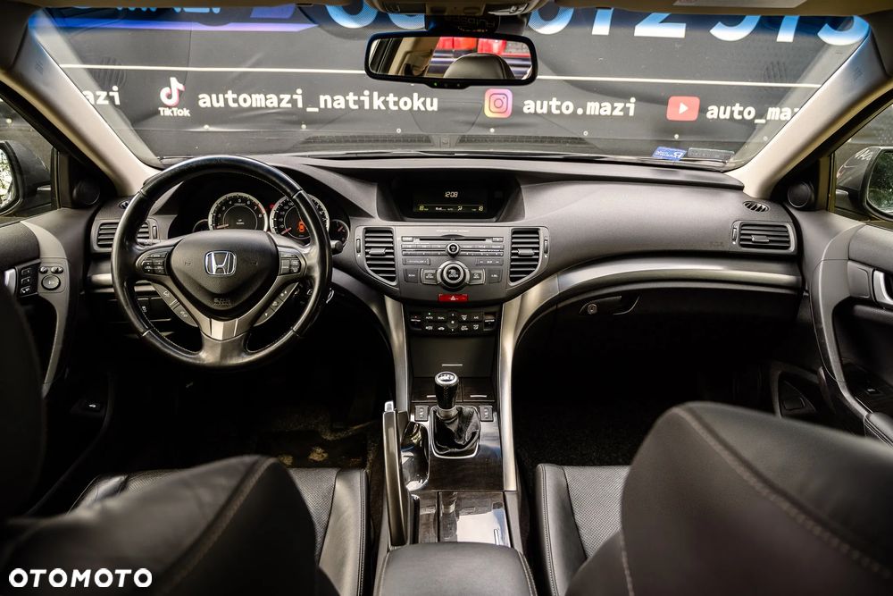 Honda Accord 2.0 Executive - 13