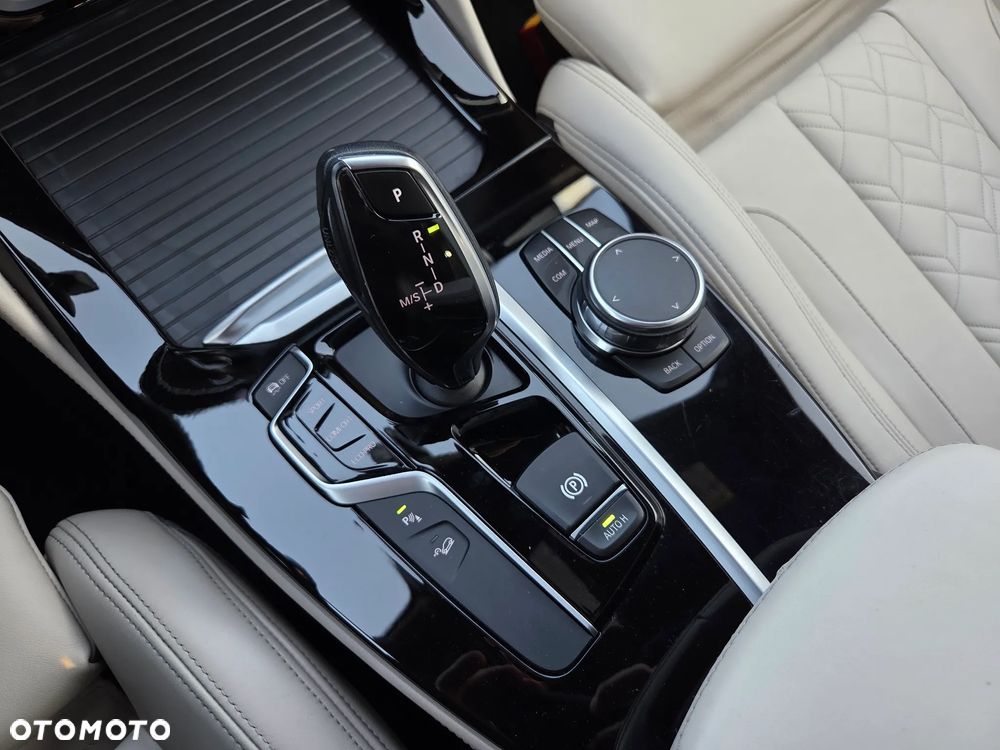 BMW X4 xDrive30i xLine sport - 27