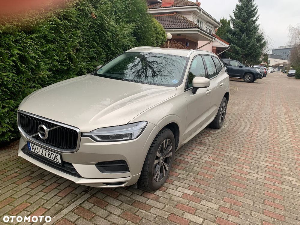 Volvo XC 60 D4 Momentum - 1
