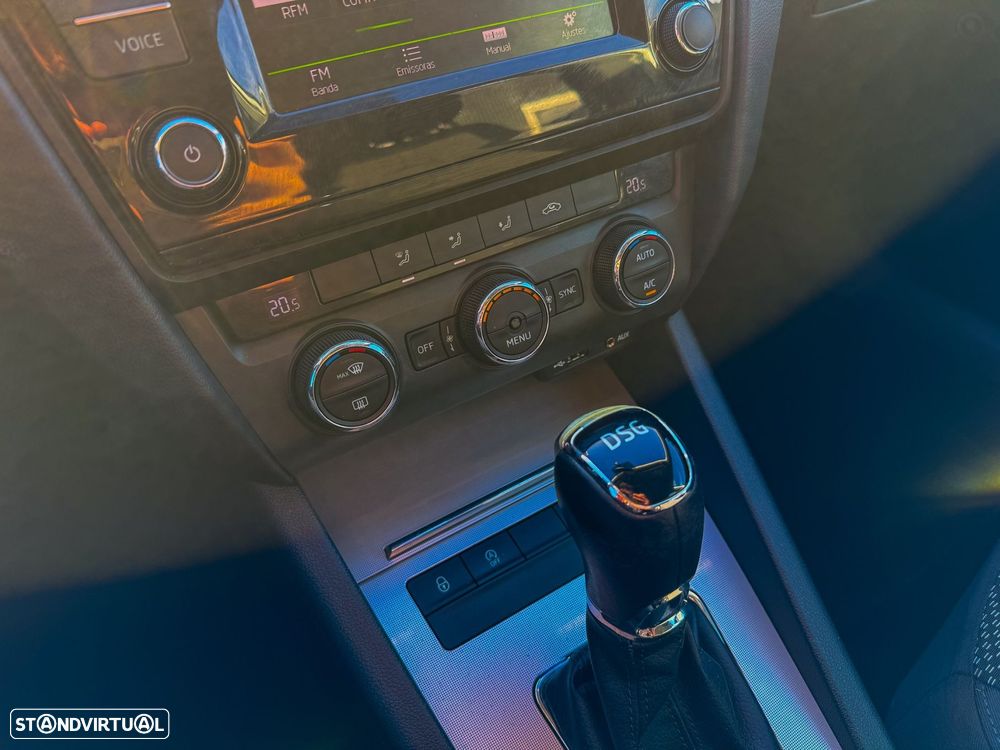 Skoda Octavia Break 1.6 TDi Style DSG - 17