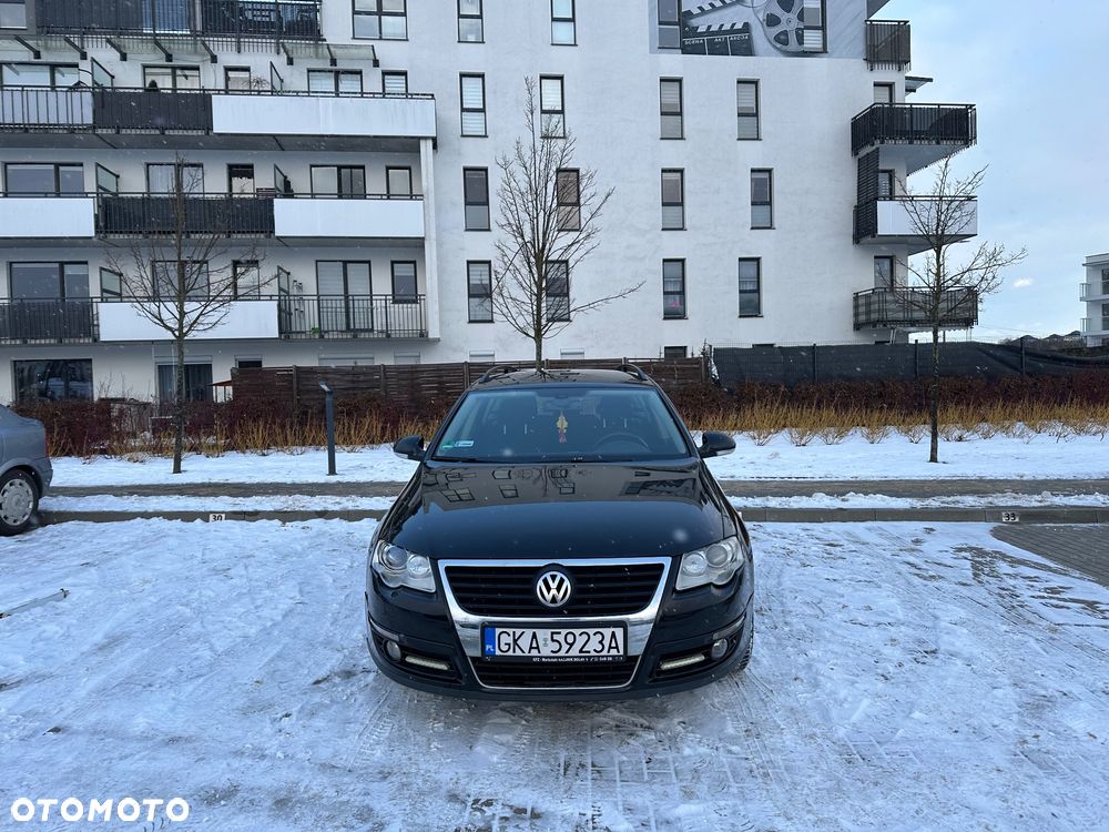 Volkswagen Passat 2.0 TDI DPF Individual - 4