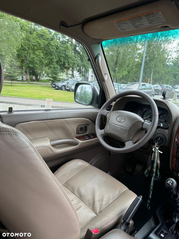 Toyota Land Cruiser VZJ95 3.4 Special - 13
