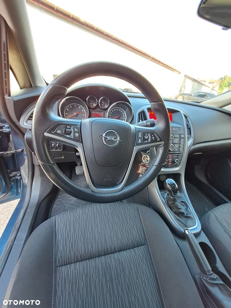 Opel Astra 1.6 Business - 16