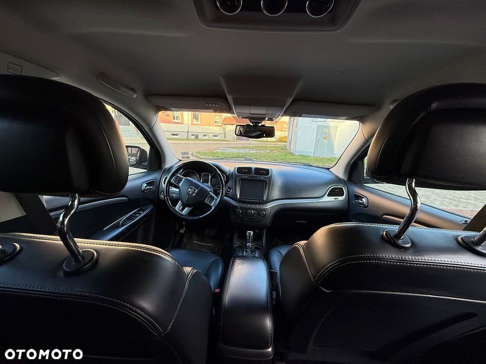 Dodge Journey - 11