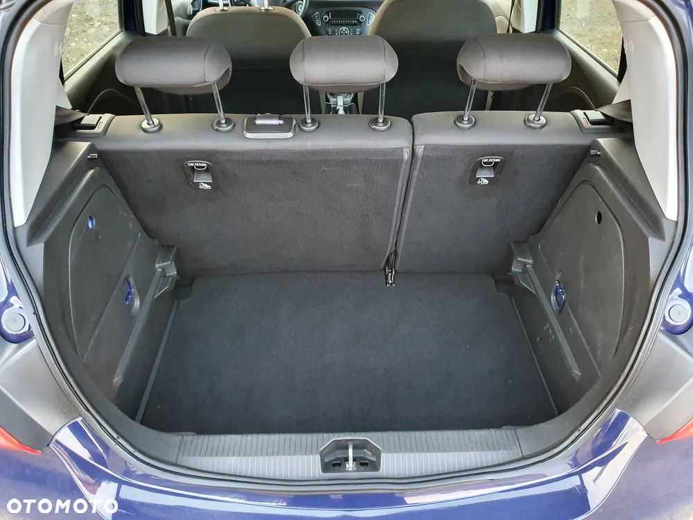 Opel Corsa 1.4 Enjoy - 22