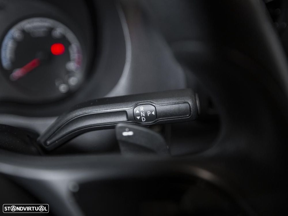 Mercedes-Benz E-SPRINTER - 16