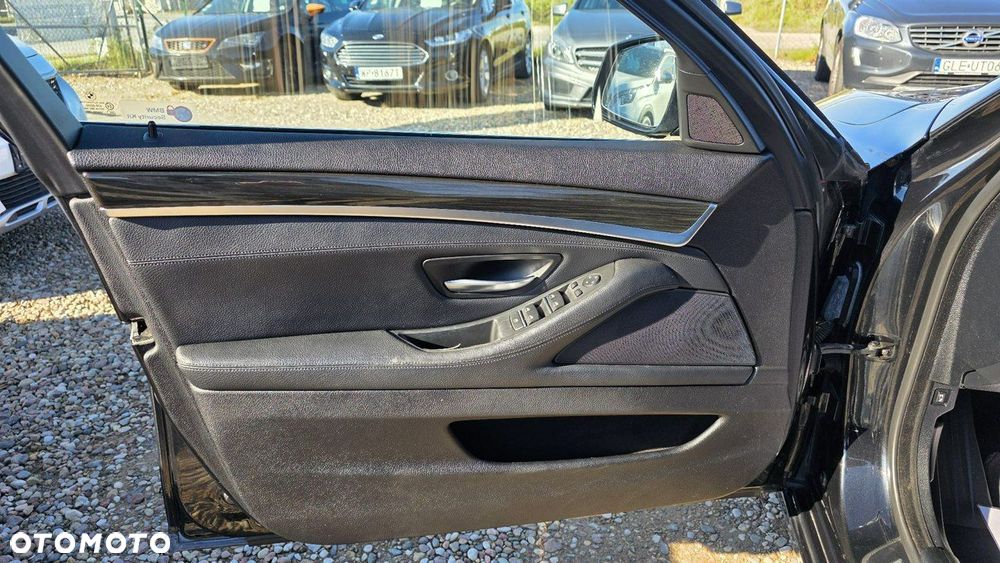 BMW Seria 5 - 13