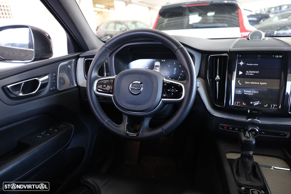 Volvo XC 60 2.0 D5 Inscription AWD - 19