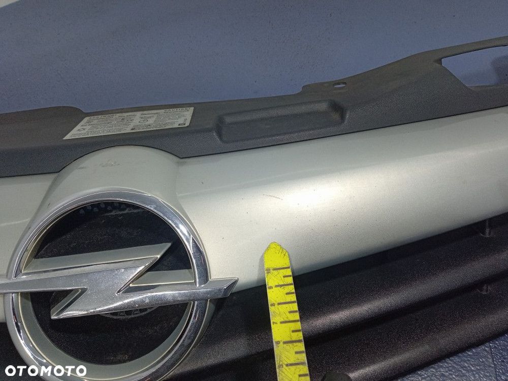 OPEL ASTRA III H GTC 3D ATRAPA CHŁODNICY GRILL Z167 13108460 - 6