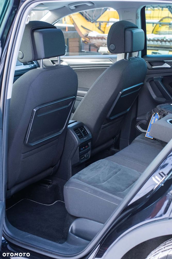 Volkswagen Tiguan - 25
