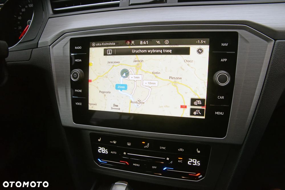 Volkswagen Passat 1.5 TSI EVO Elegance DSG - 34