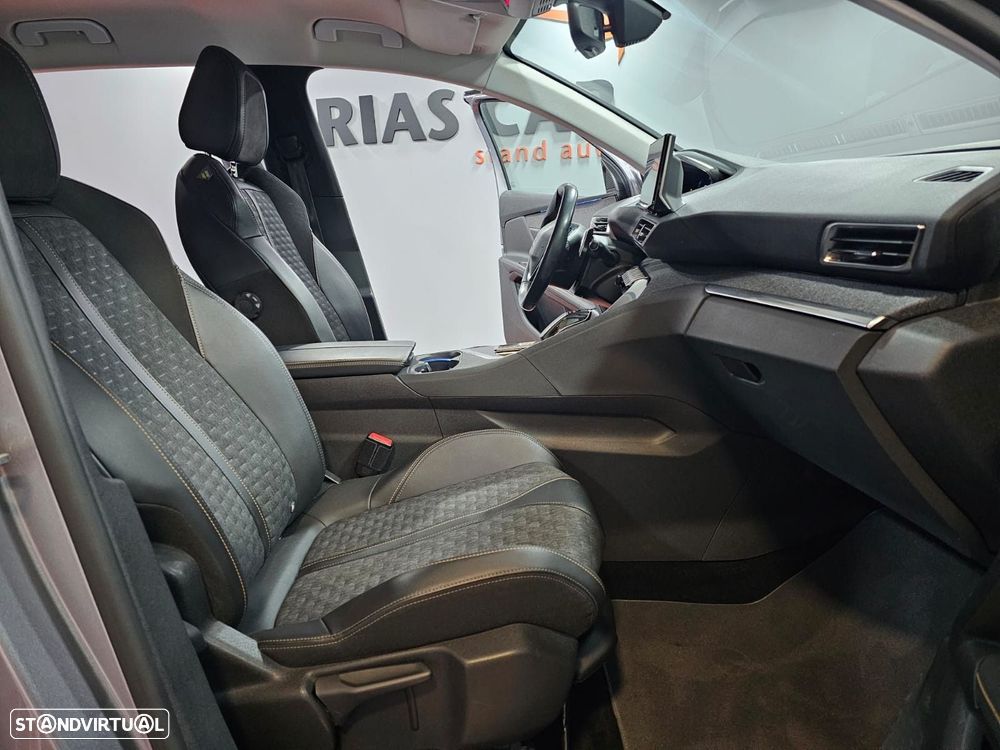 Peugeot 3008 1.6 Hybrid Allure Pack e-EAT8 - 12