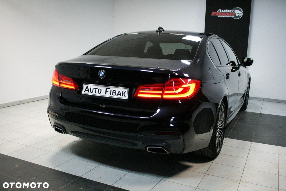 BMW Seria 5 520d M Sport - 7