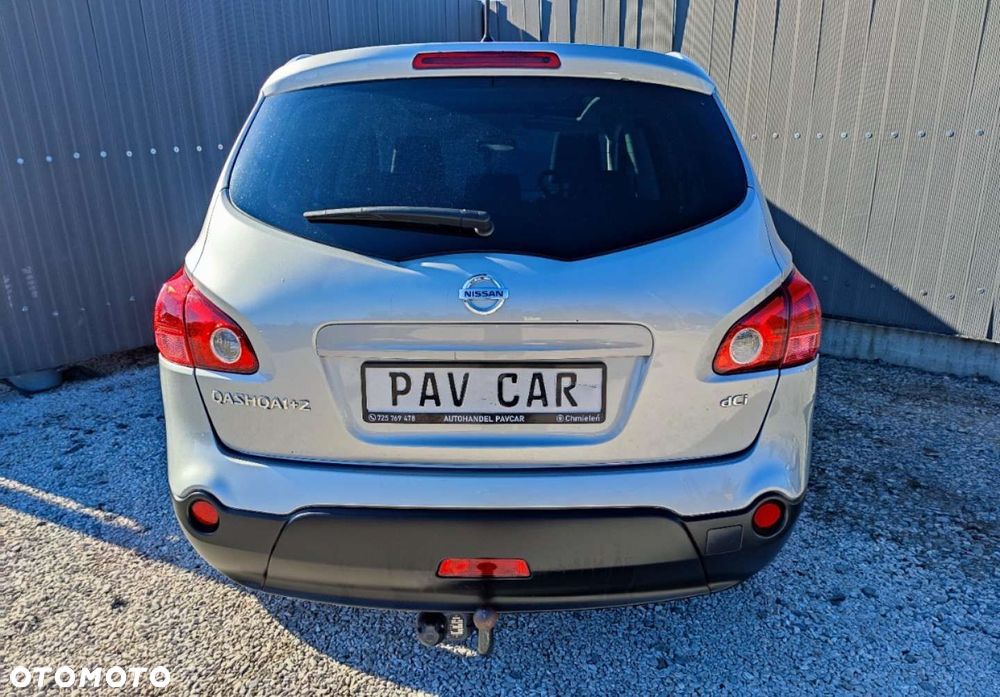 Nissan Qashqai+2 - 4