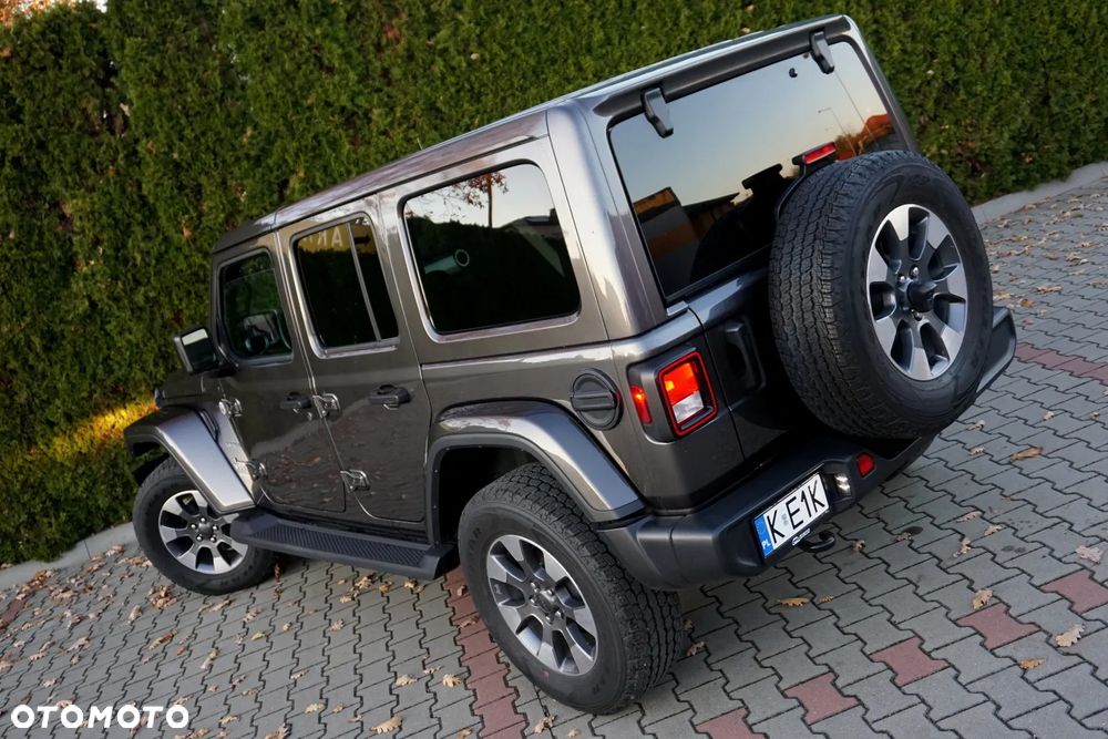 Jeep Wrangler 2.0 T-GDI Hardtop AWD Automatik Sahara - 16