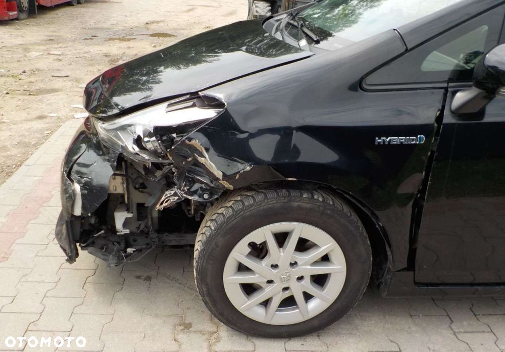 Toyota Prius+ - 7