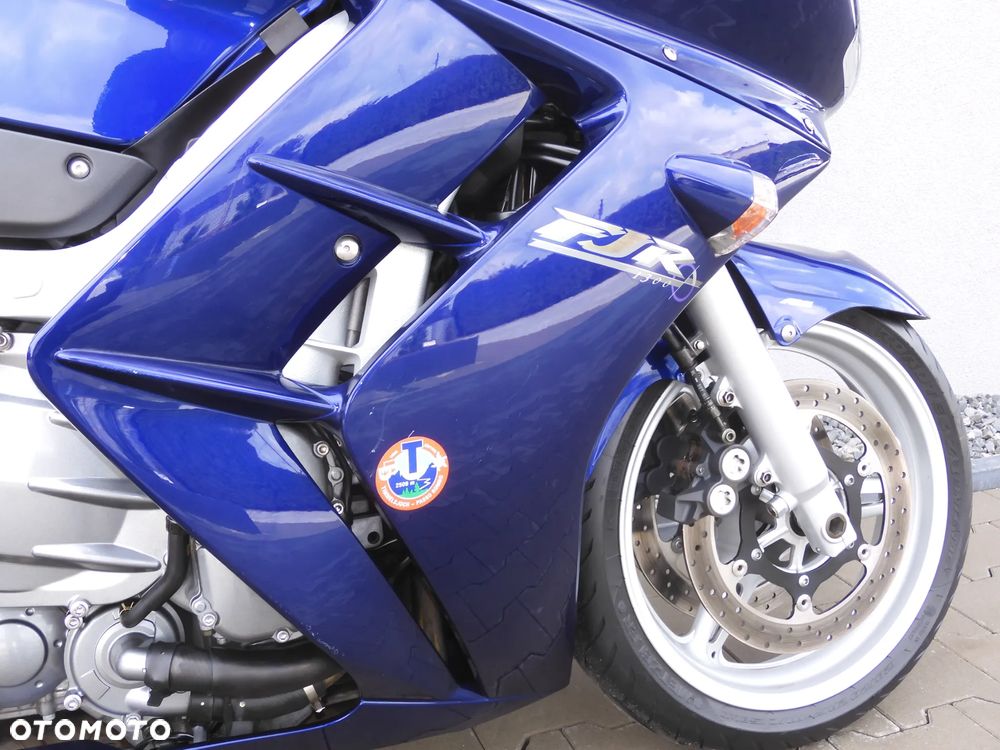 Yamaha FJR - 10