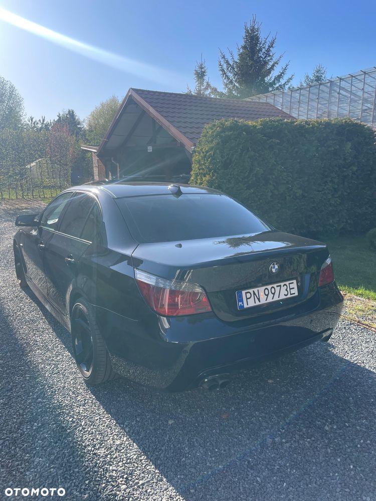 BMW Seria 5 525d - 16