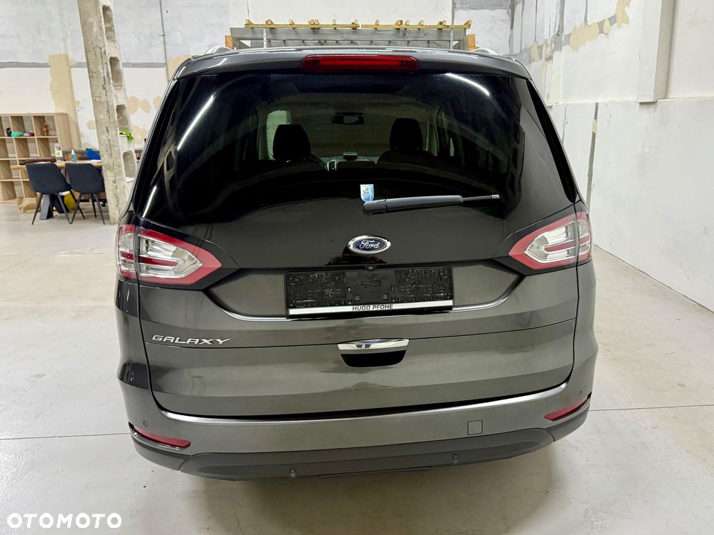 Ford Galaxy 2.0 TDCi Titanium - 16