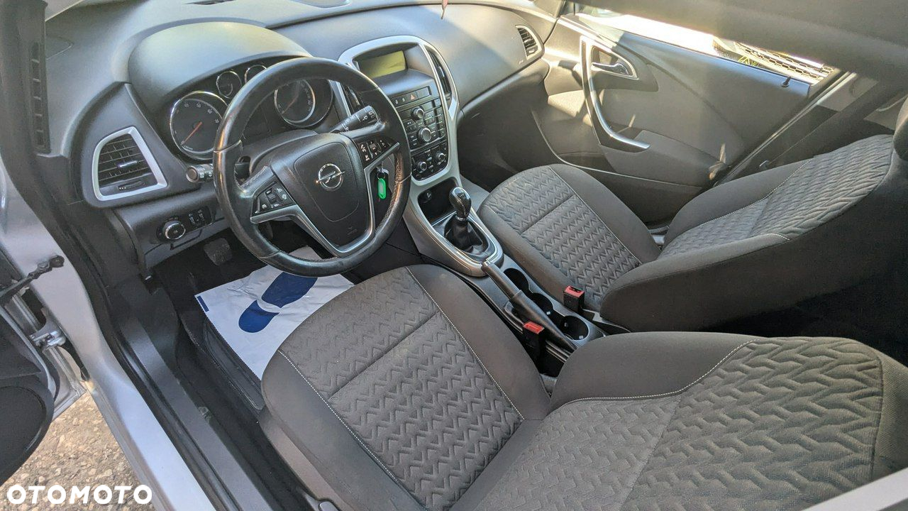 Opel Astra - 14