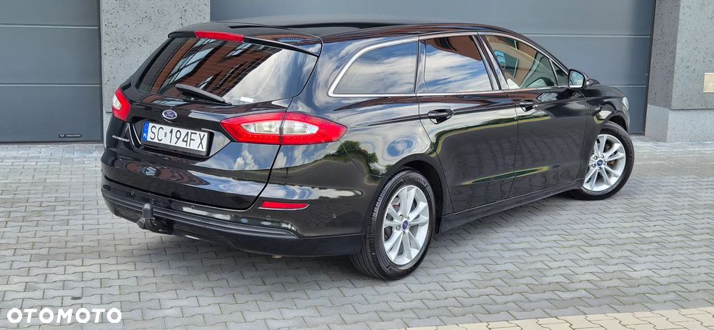 Ford Mondeo SW 2.0 EcoBlue Titanium - 17