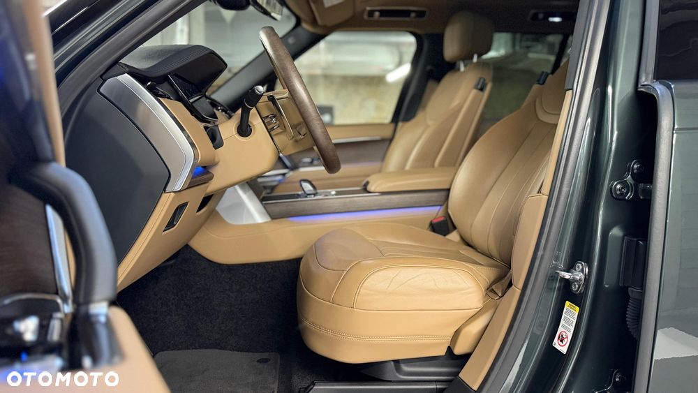 Land Rover Range Rover - 16