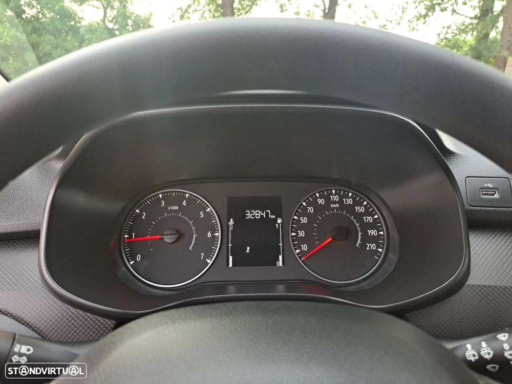 Dacia Sandero 1.0 SCe Essential - 17