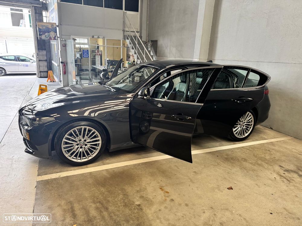 Alfa Romeo Giulia 2.2 D Super AT8 - 21