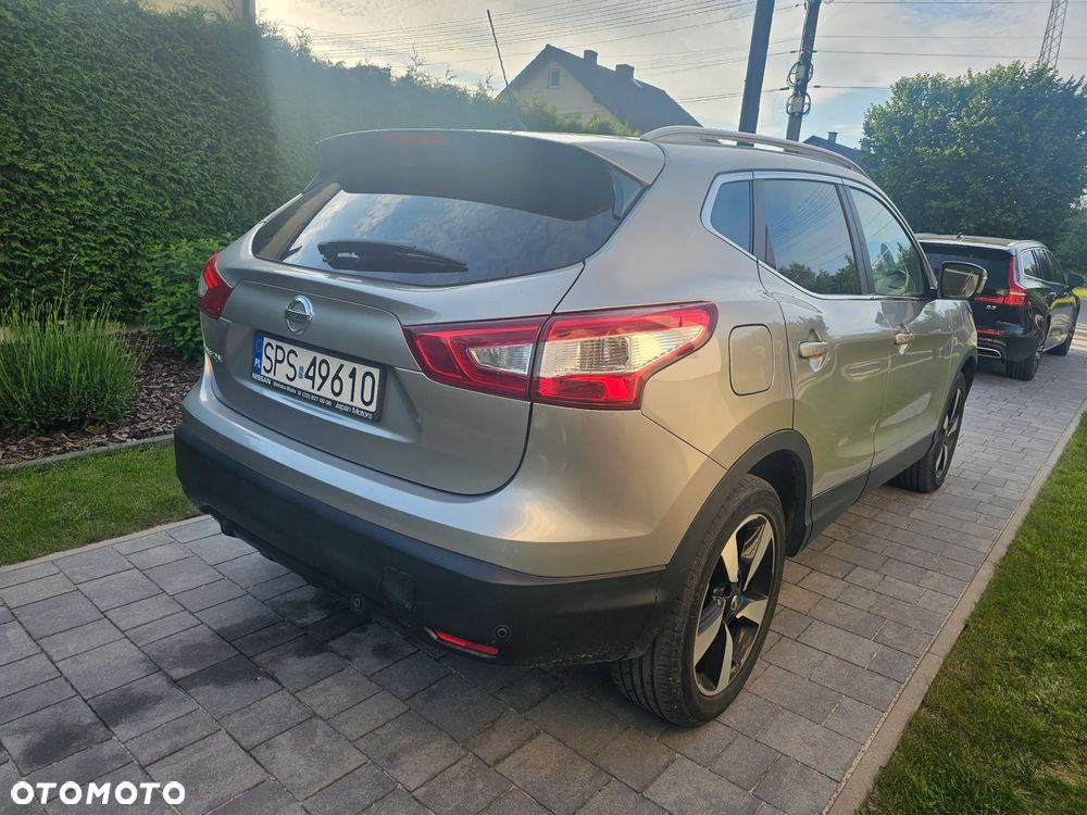 Nissan Qashqai 1.2 DIG-T N-Connecta - 2