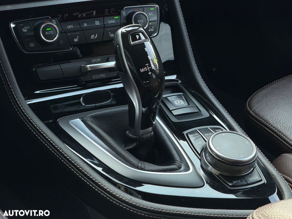 BMW Seria 2 220d Aut. Luxury Line - 6