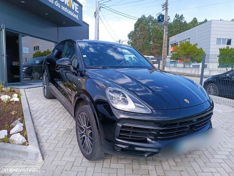 Porsche Cayenne E-Hybrid - 2