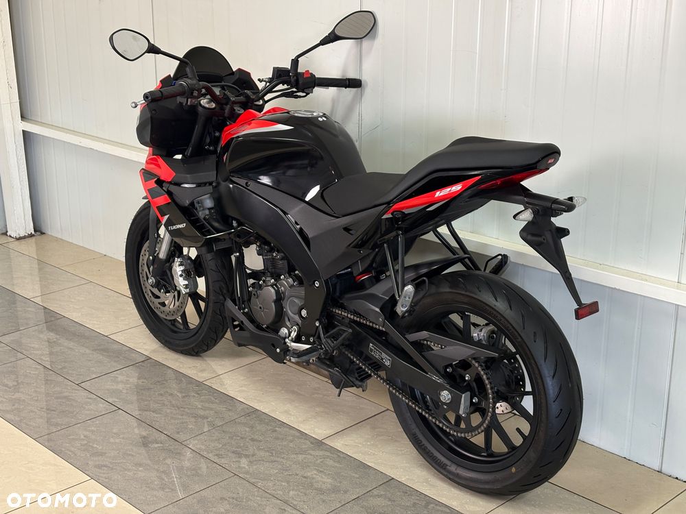 Aprilia Tuono - 7