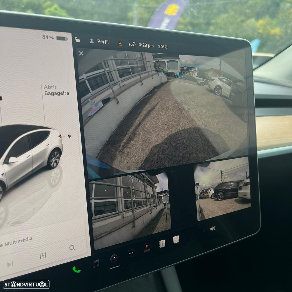 Tesla Model Y Long Range Dual Motor AWD - 17
