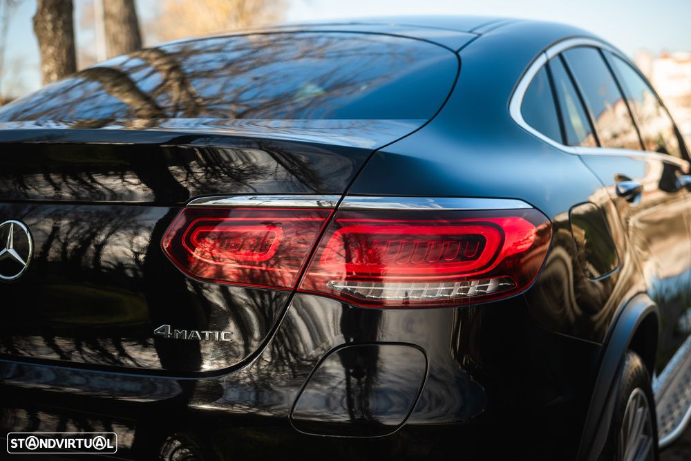 Mercedes-Benz GLC 300 de 4Matic 9G-TRONIC AMG Line Plus - 52