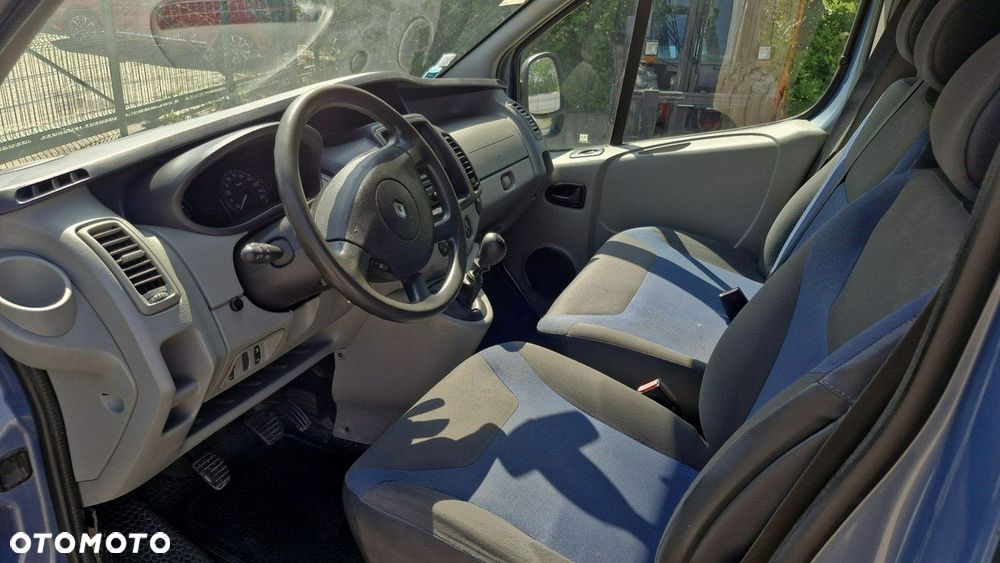Renault Trafic - 9