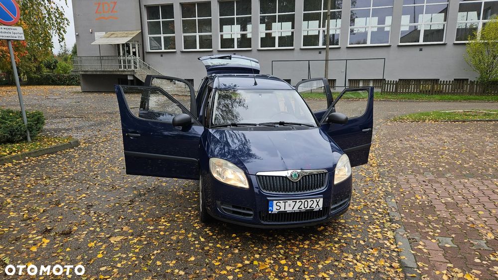 Skoda Roomster 1.2 Ambition PLUS EDITION - 9
