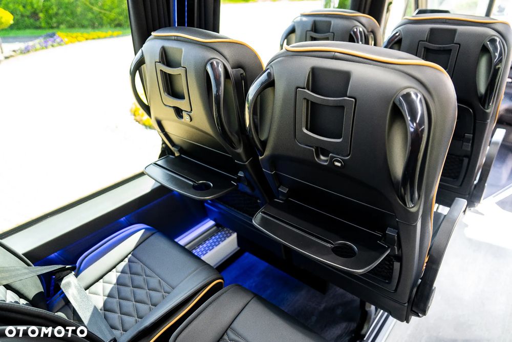 Mercedes-Benz Sprinter - 7