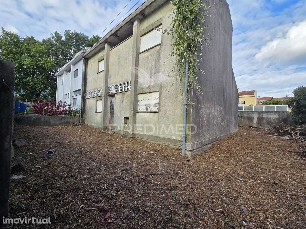 Moradia para Reabilitação Total em Mafamude Vila Nova de Gaia - Grande imagem: 2/16